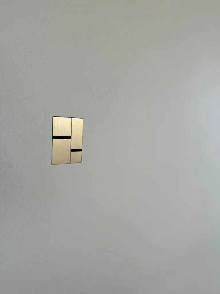 Elektriker installerar KNX i Uddevalla