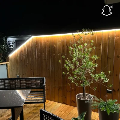 Elektriker installerar ledlist i Lysekil